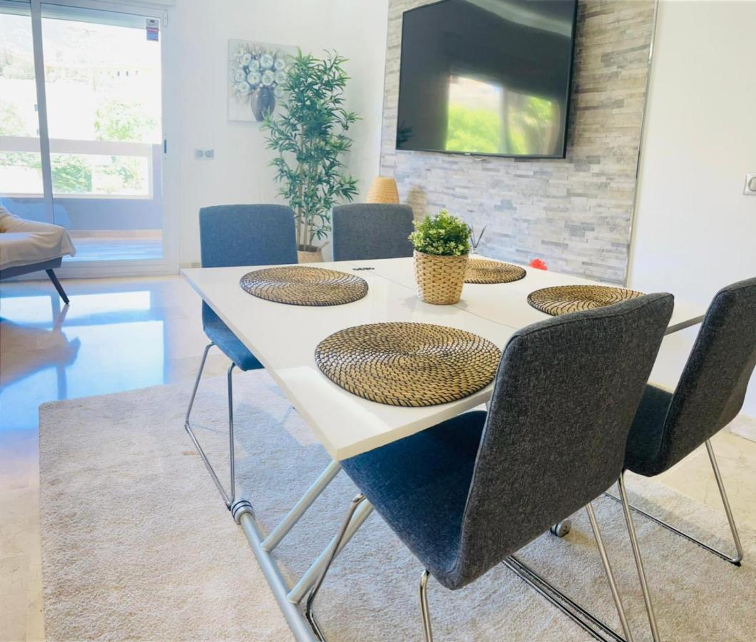 Magnifique Appartement A 5 Min A Pied De La Plage Benalmádena Eksteriør bilde
