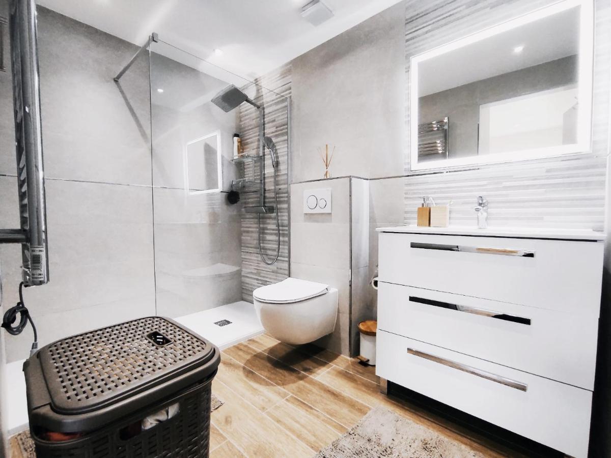 Magnifique Appartement A 5 Min A Pied De La Plage Benalmádena Eksteriør bilde